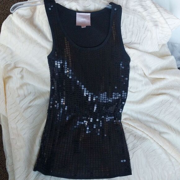 Romeo and Juliet Couture Black Sequin Tank Top - Picture 5 of 11